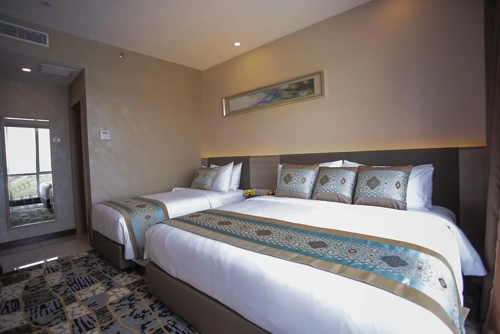 V8 Hotel Johor Bahru 4*,  Malaysia