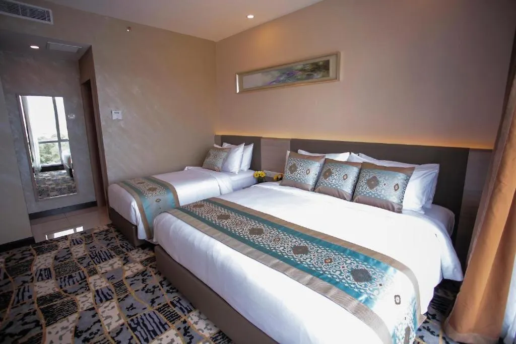V8 Hotel Τζόχορ Μπάχρου