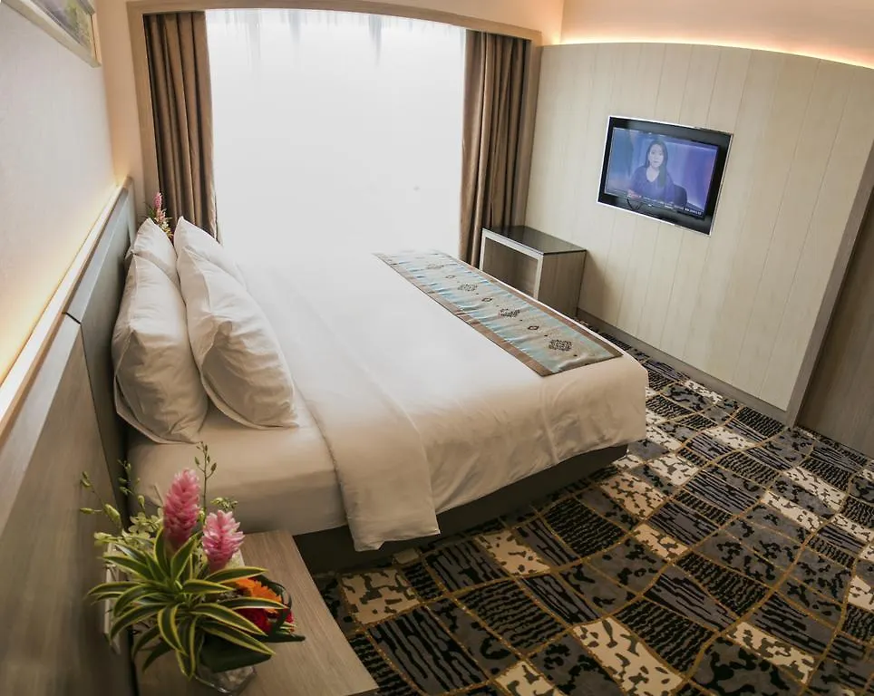 V8 Hotel Τζόχορ Μπάχρου